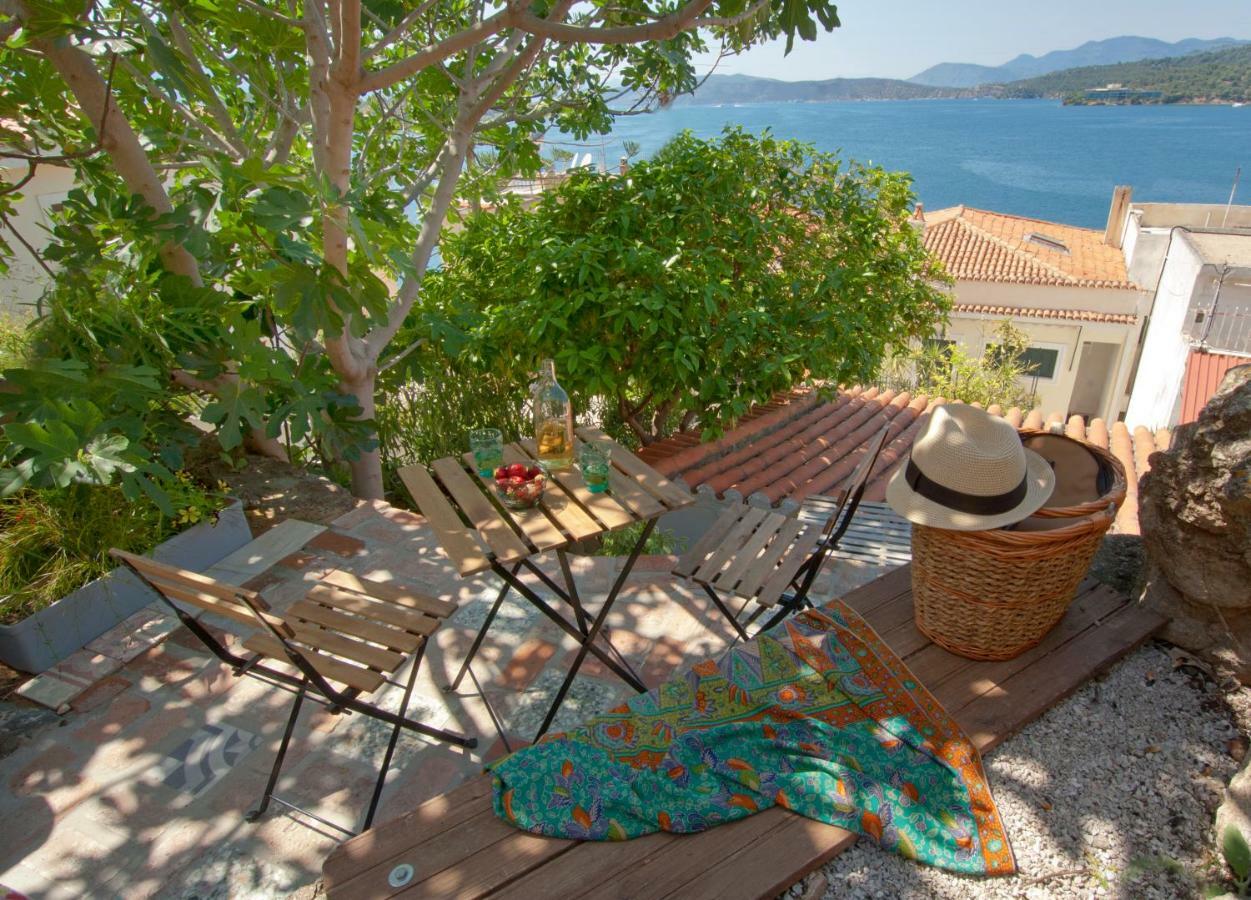 Sto Roloi Island Houses Poros Town Exteriér fotografie